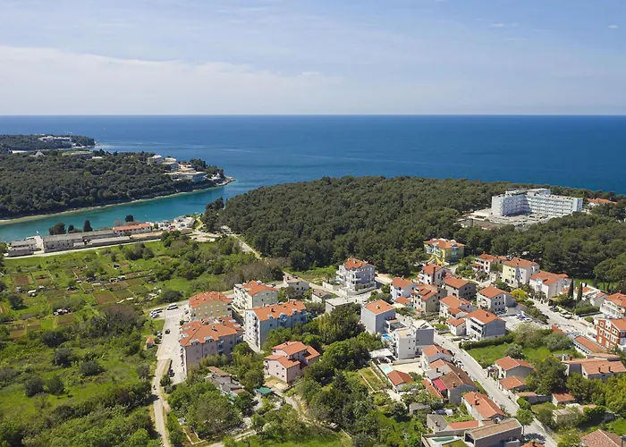 In Croatia Near Stunning Coastline Appartement *